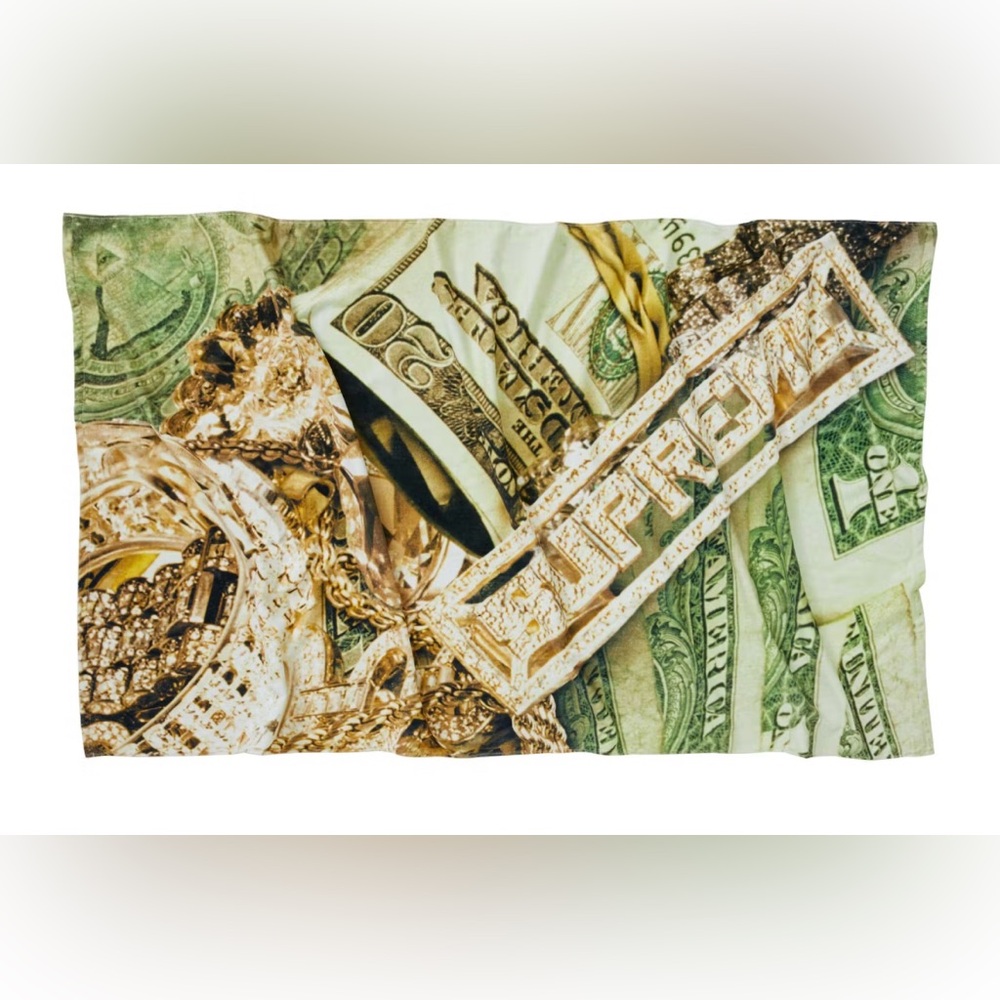 SUPREME Bling Towel